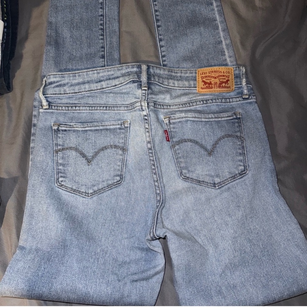 3 pairs Levi’s 711 Skinny jeans